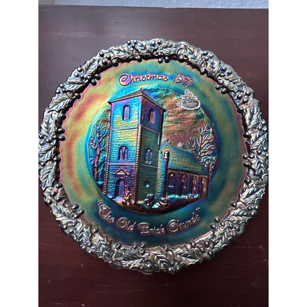 Fenton 1971 Christmas in America Carnival Glass Plate The Old Brick Church No 2